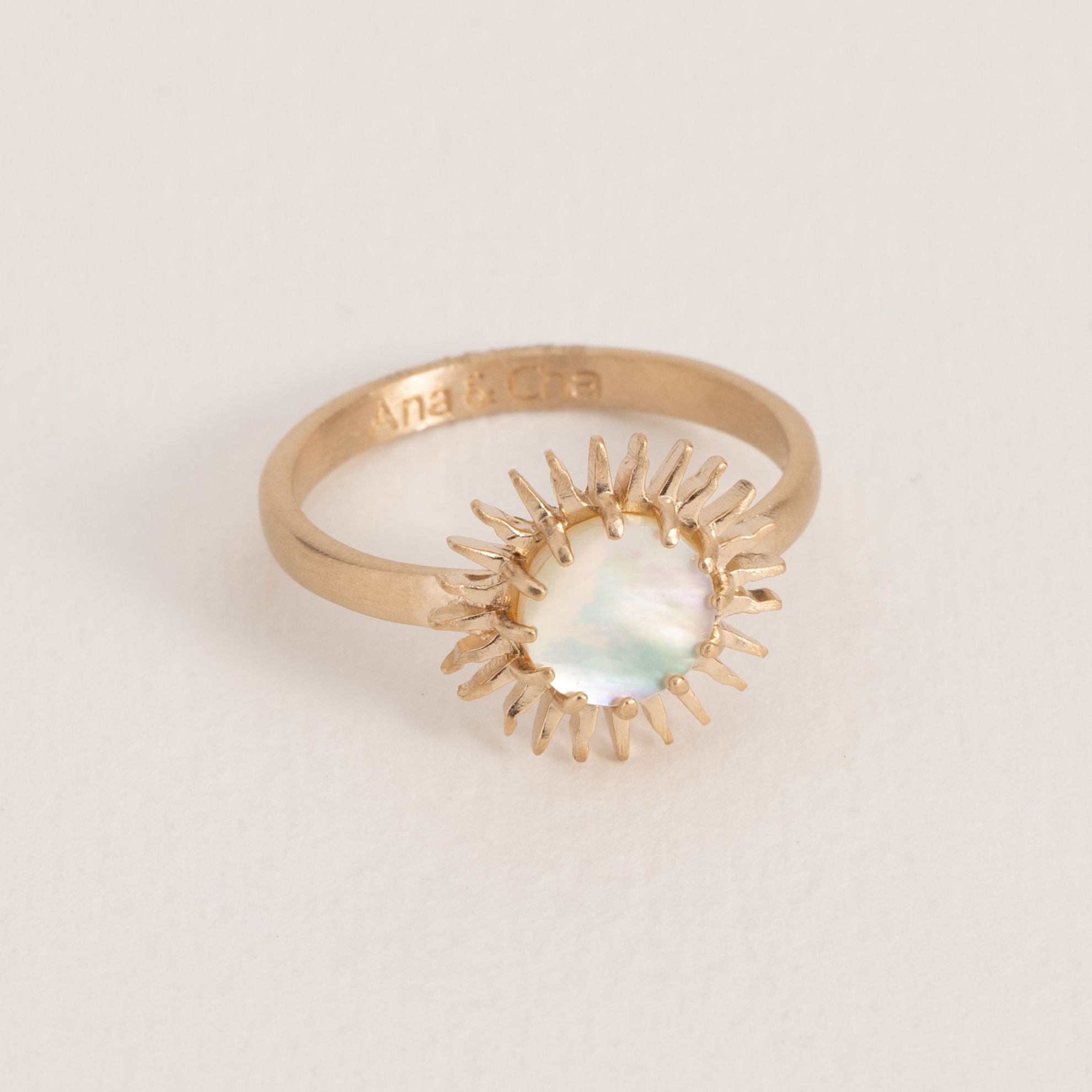 White Mother-of-Pearl Ring