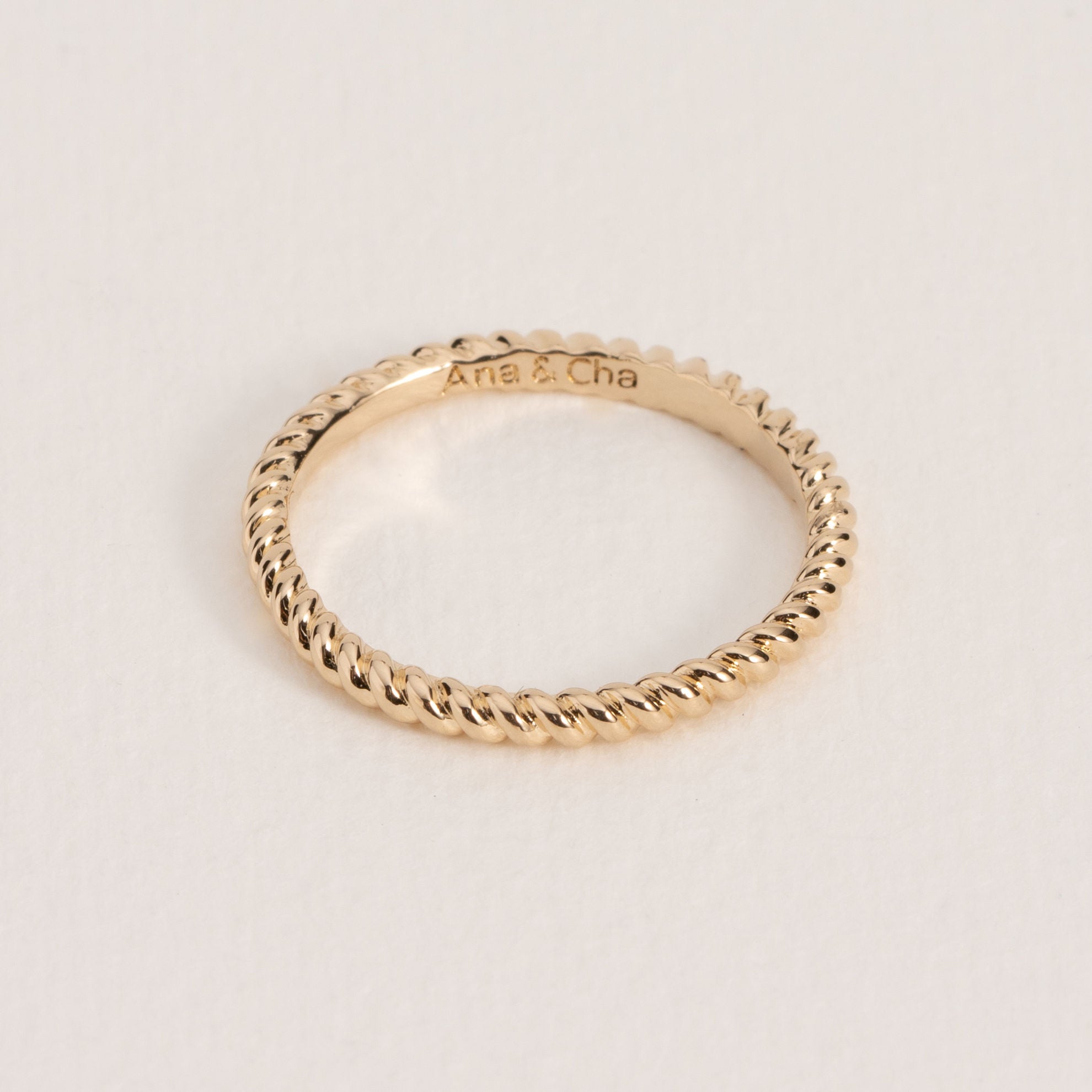 BAGUE ELLA