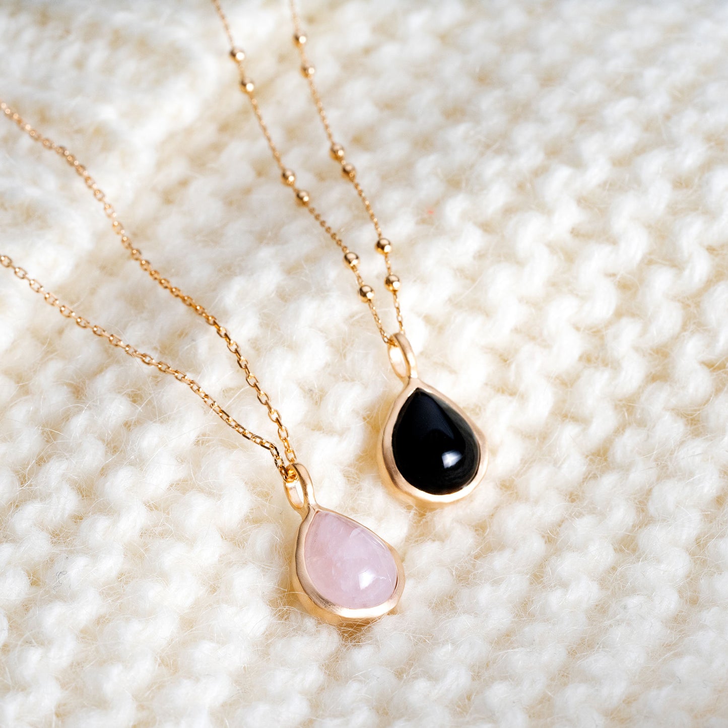 PENDENTIF ISAURE AGATE NOIRE