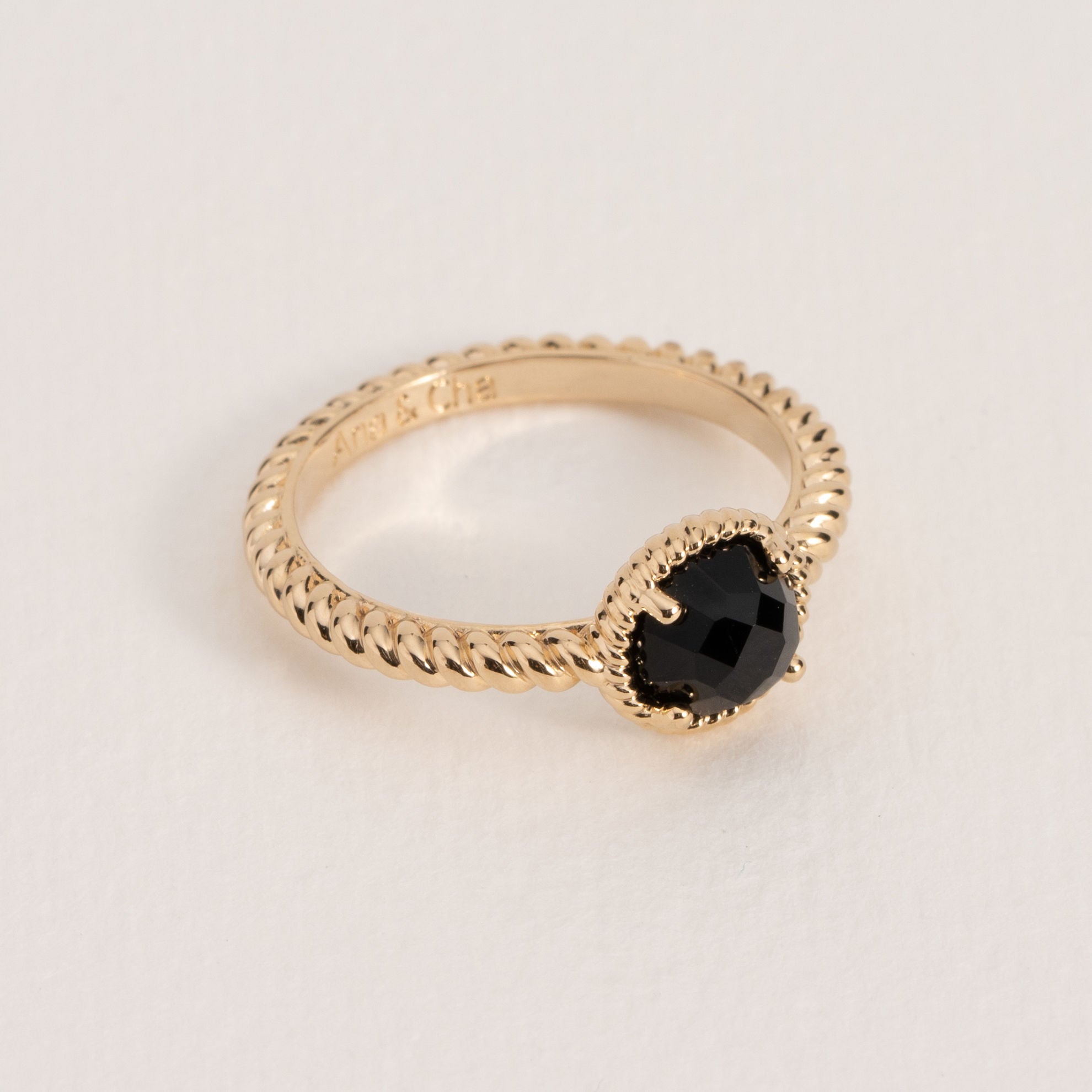 BAGUE LISE AGATE NOIRE