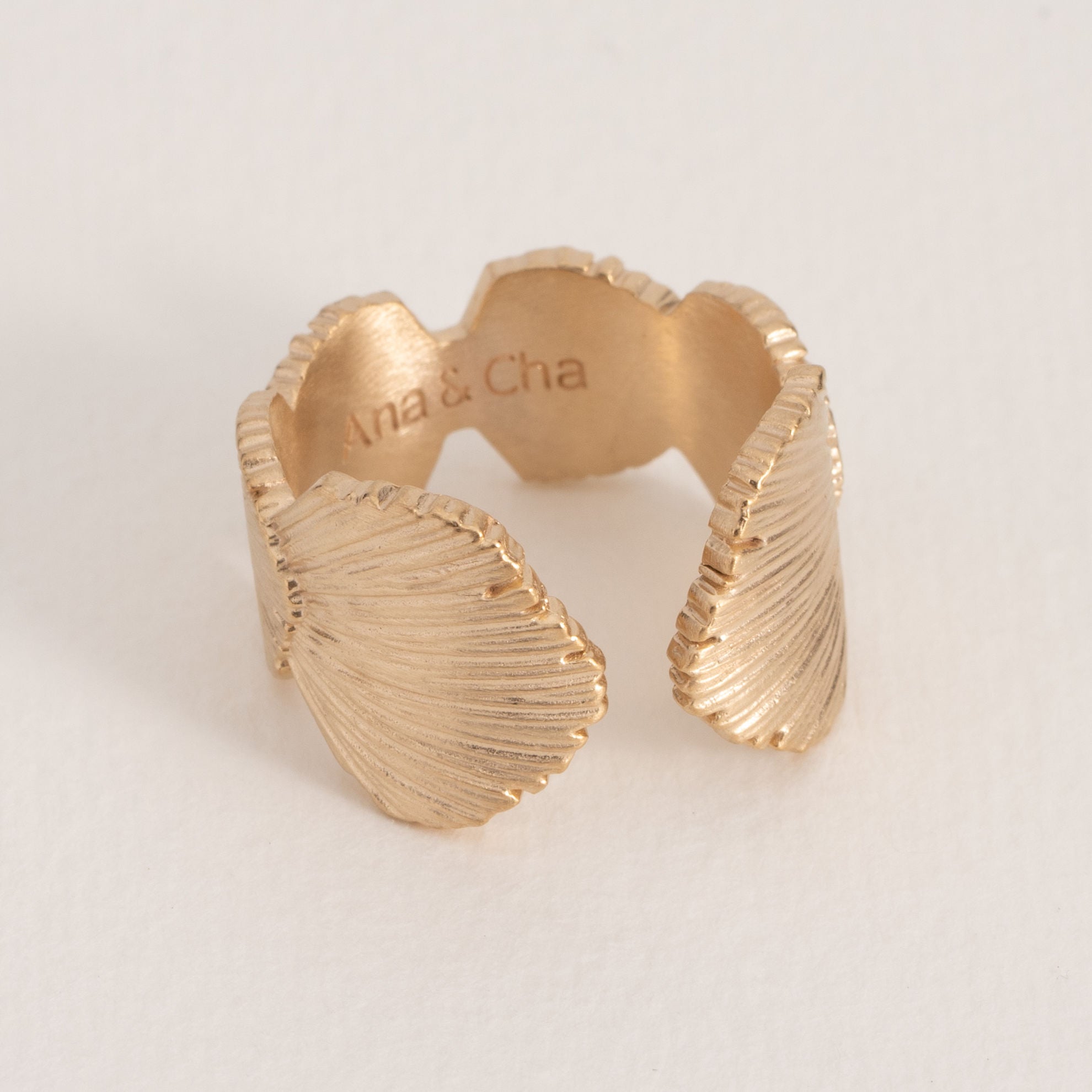 LOUISE RING