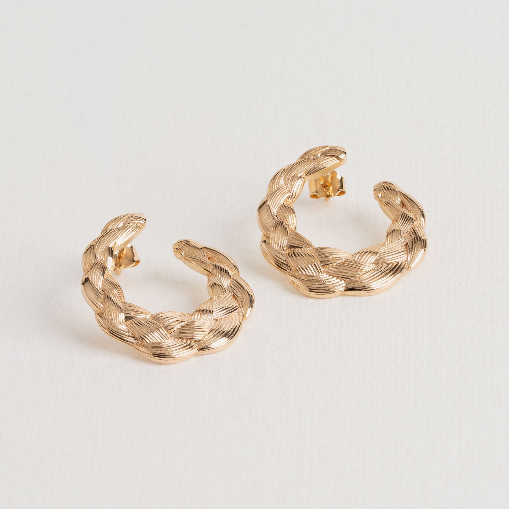 MAEVA HOOPS