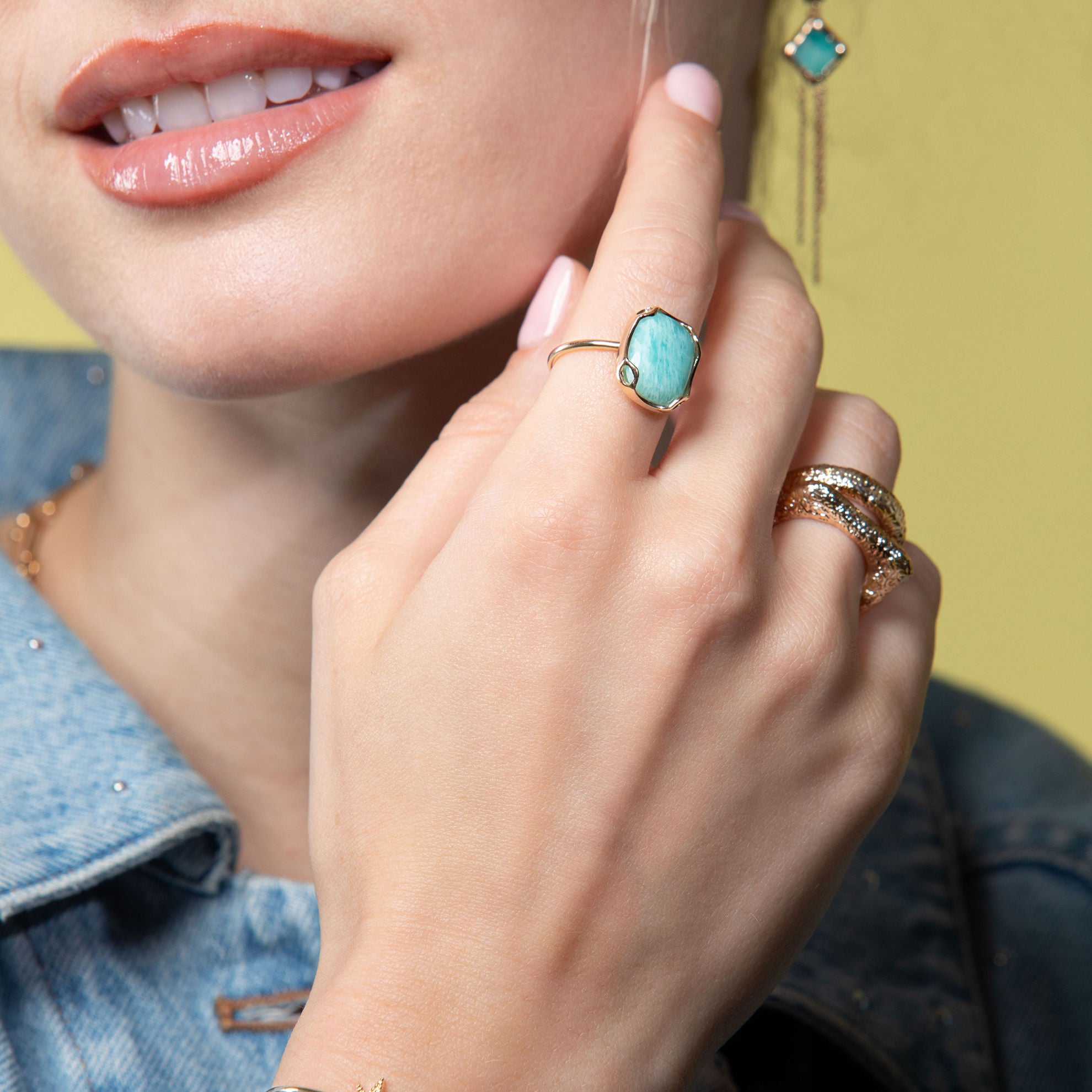 BAGUE  NAOMI