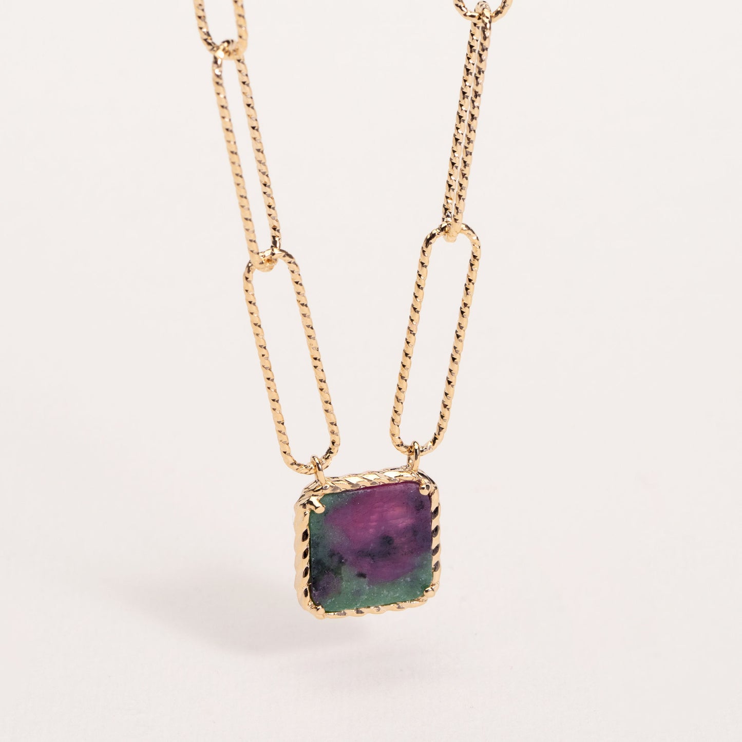 COLLIER KIARA RUBIS ZOÏSITE