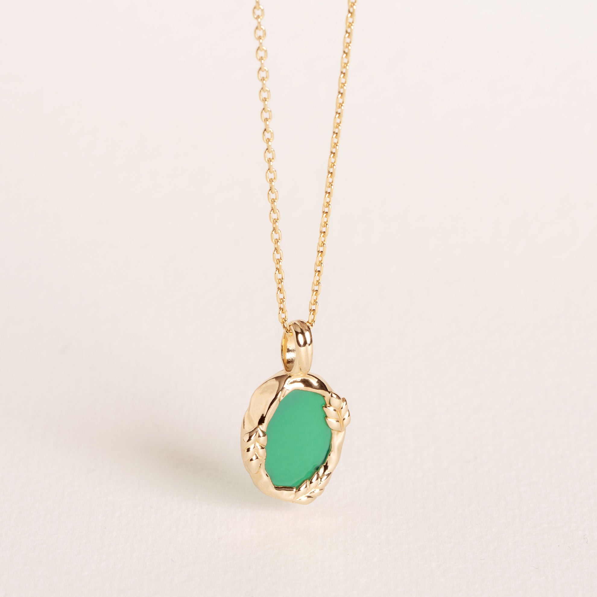 POPPI GREEN AGATE PENDANT