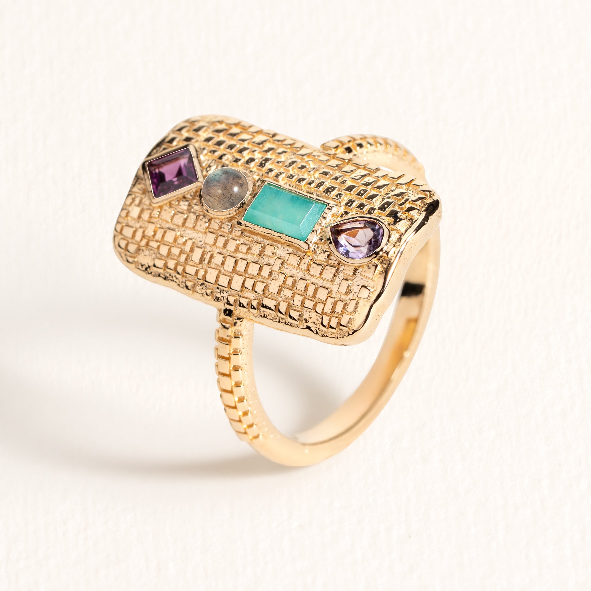 BAGUE LEORA
