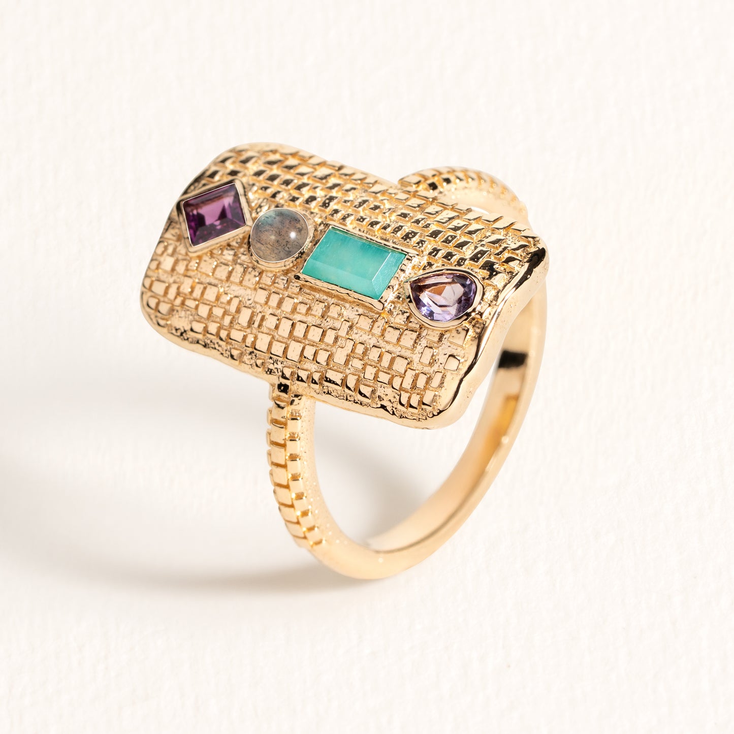 BAGUE LEORA