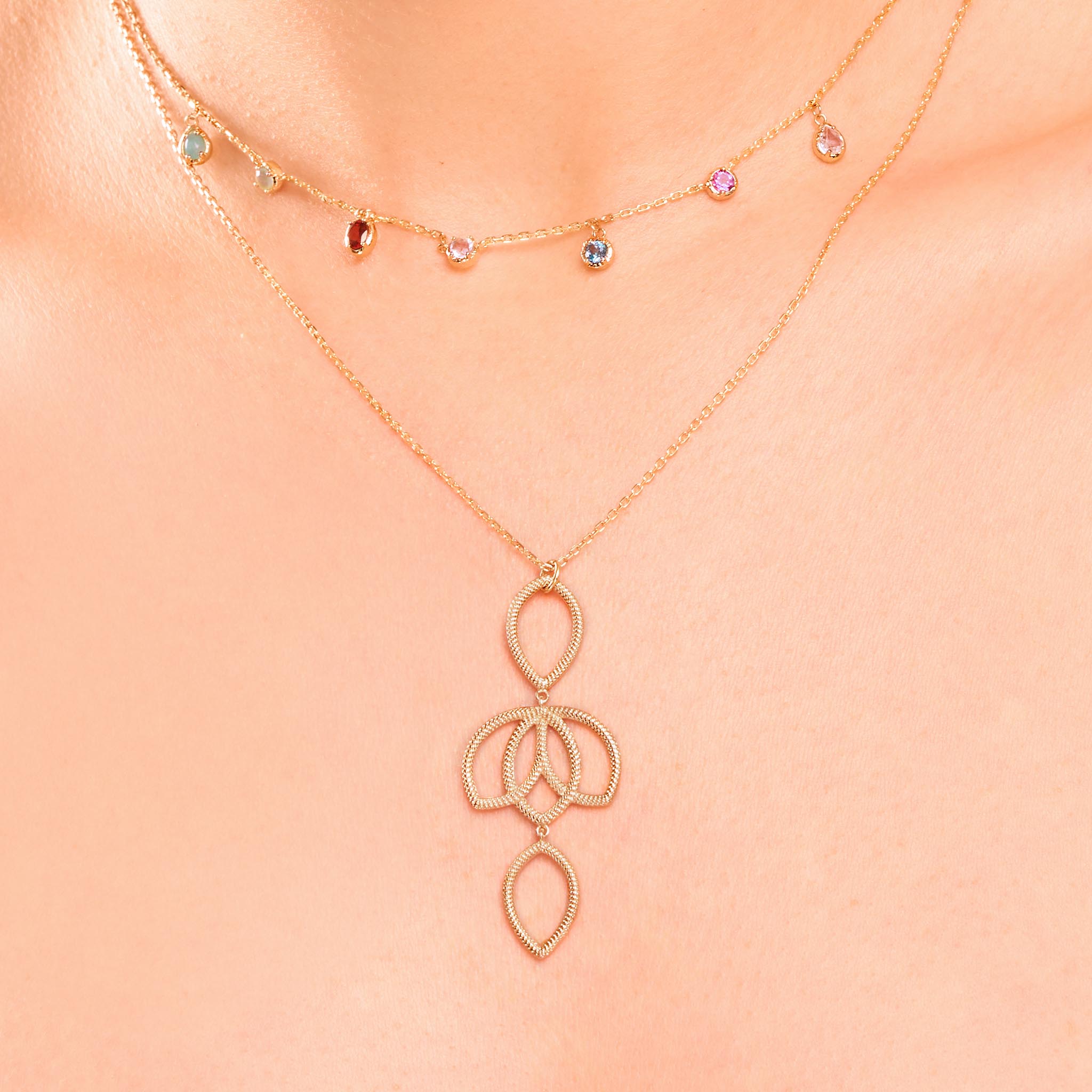 ALMA NECKLACE