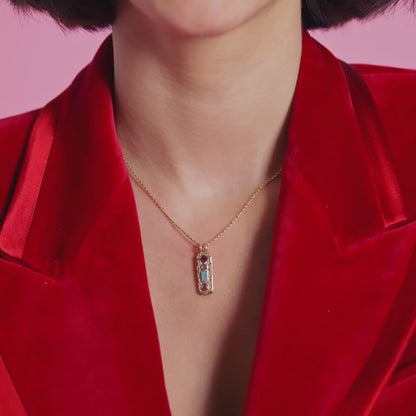 COLLIER LEORA