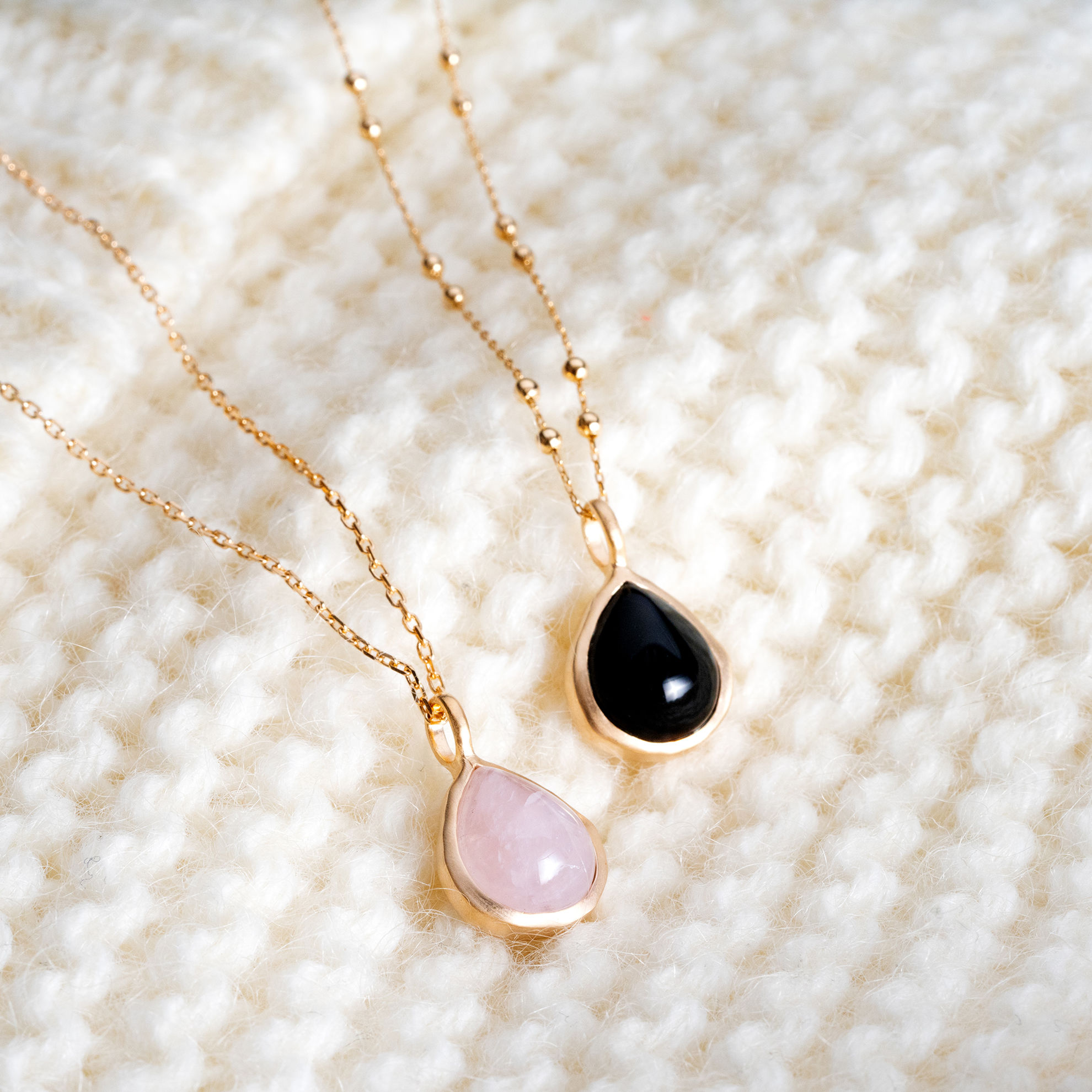 Picture of ISAURE BLACK AGATE PENDANT