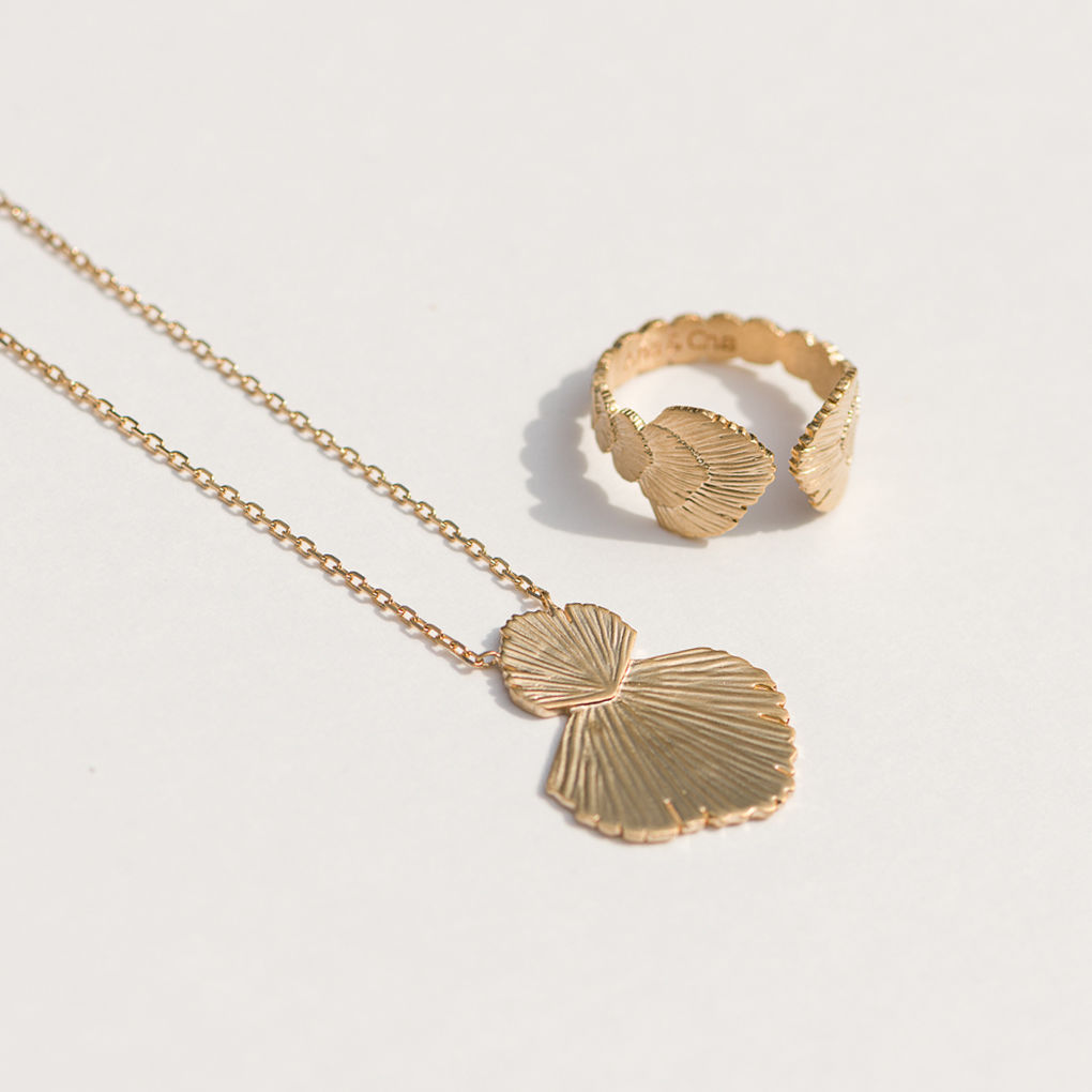 Image de COLLIER LOUISE